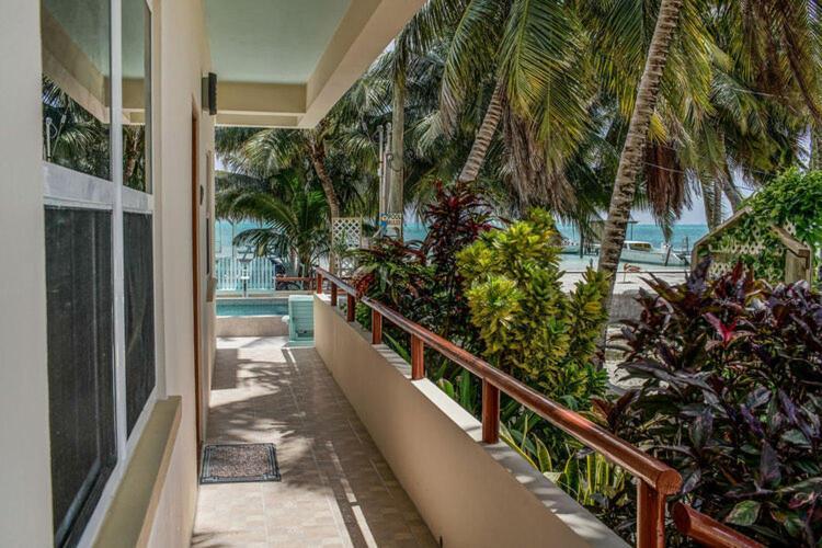 Pura Vida Inn Кей-Колкер Экстерьер фото